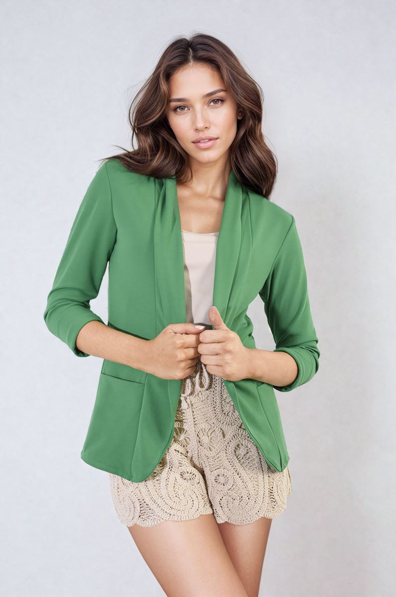 "Open front cardigan with cozy design and front pockets, perfect for versatile and stylish wear."