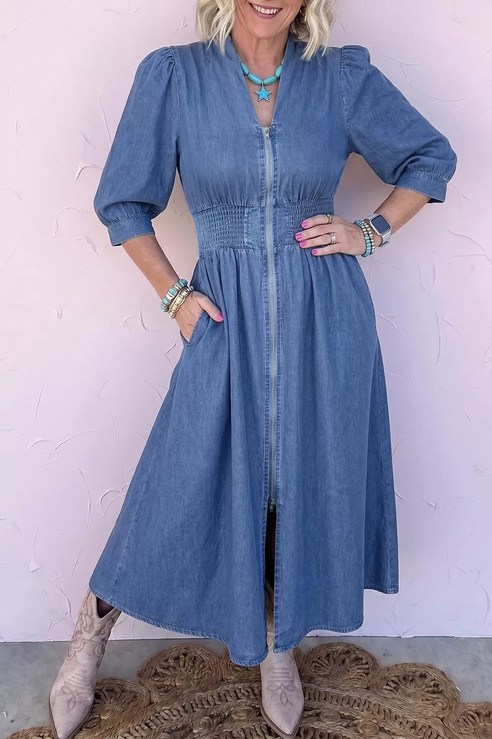 Blue denim V-neck midi dress, shirred waist and metal zipper, 3/4 sleeves