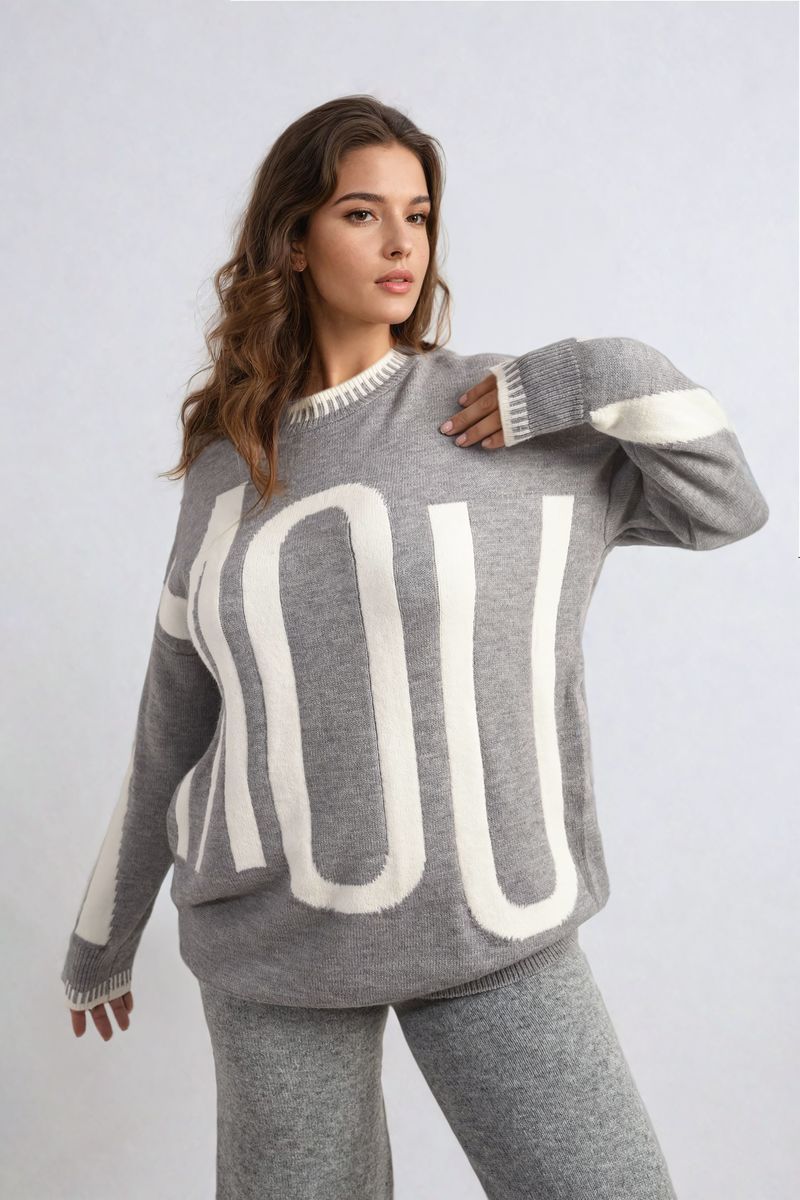 Amour Graphic Long Sleeve Knitted Jumper - Stylish & Comfy